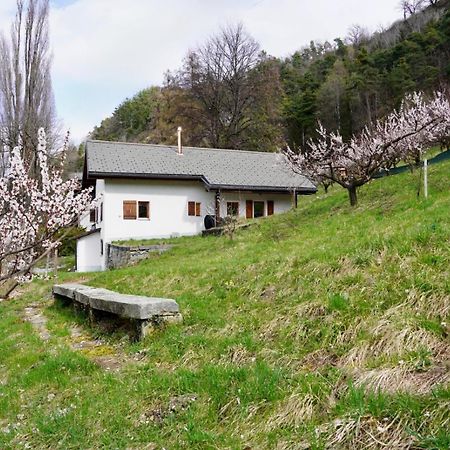 Maisonnette De Campagne Sion Exterior photo